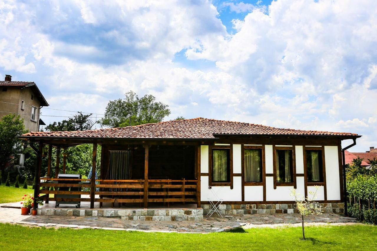Villa Kashtata Resilovo Exterior photo
